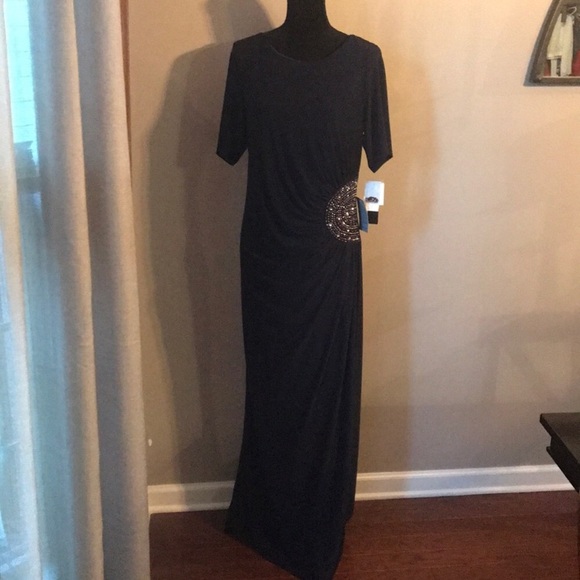 Xscape Dresses Xscape Embellished Side Short Sleeve Jersey Gown